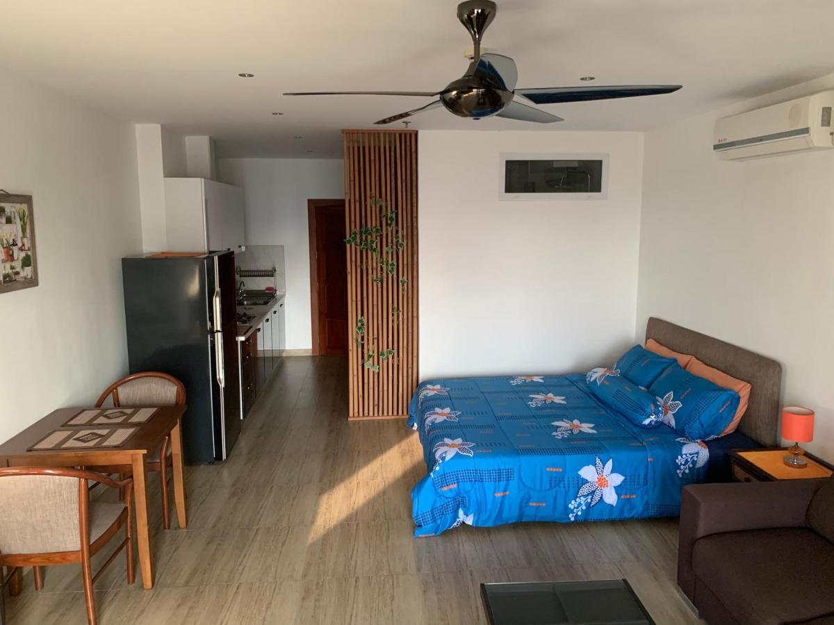 View Talay 5D Golf Pattaya Exterior foto
