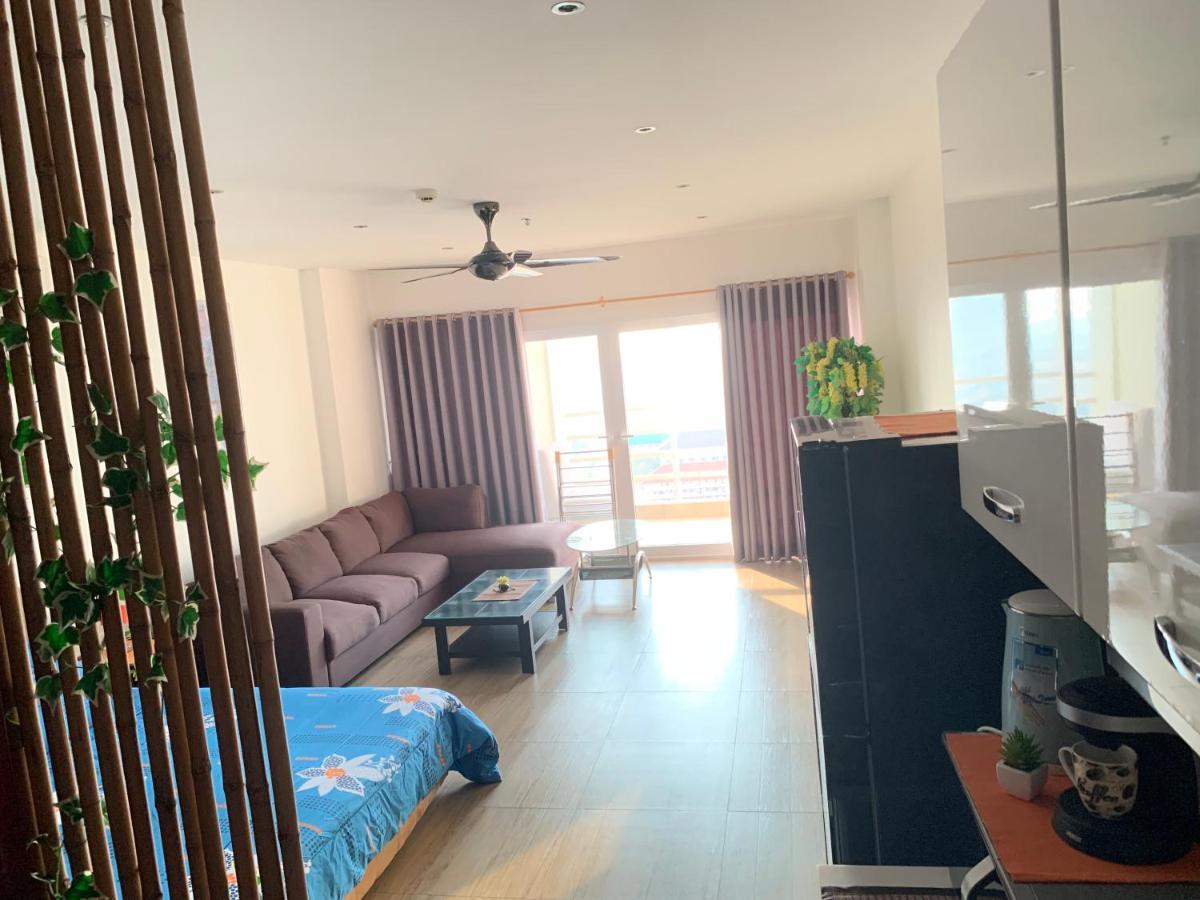View Talay 5D Golf Pattaya Exterior foto