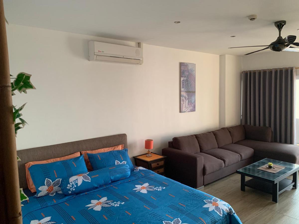 View Talay 5D Golf Pattaya Exterior foto